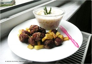 Bebekler için minik köfte