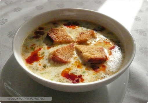 Kuzu Kulağı Çorbası