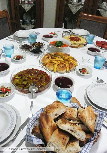İkinci İftar Sofrası