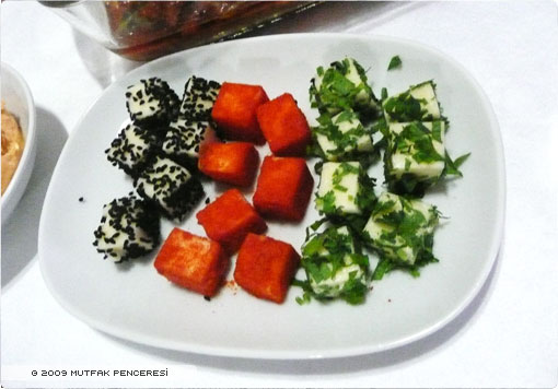 Otlu Baharatlı Peynir